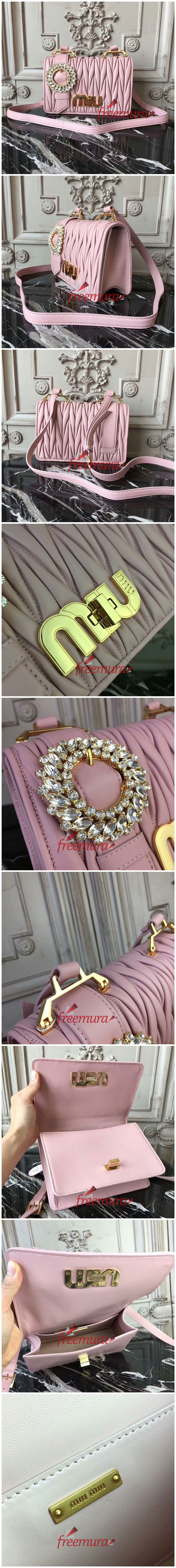 e3c1ad57aeea53519f6270579ec7ca8e_1511259585_586.jpg e3c1ad57aeea53519f6270579ec7ca8e_1511259585_586.jpg