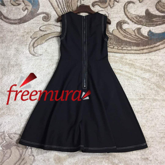 f99d25d676f51b801908ebd90944e731_1528963932_7779.jpg f99d25d676f51b801908ebd90944e731_1528963932_7779.jpg