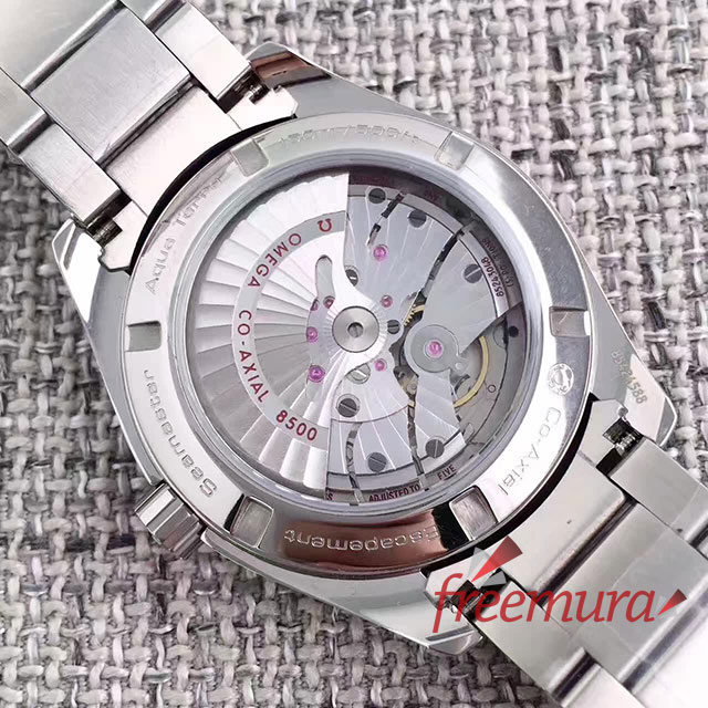 ee6899aee4cf4f7069cc19b37ba367ed_1542875994_1596.jpg