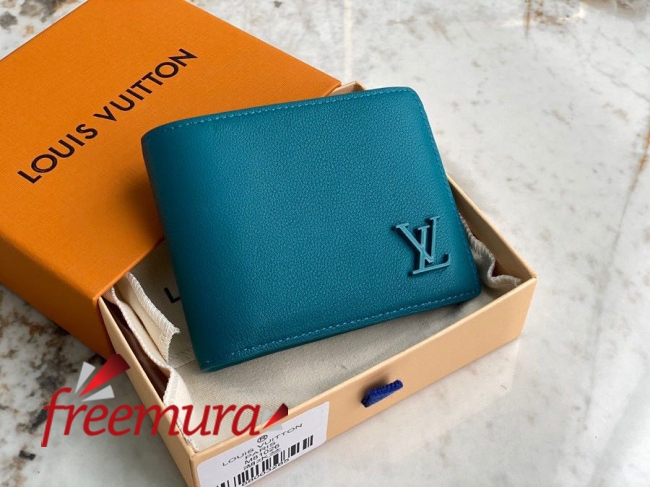 batch_67511659453810_.pic.jpg