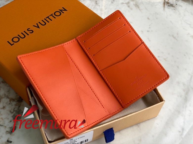 batch_67701659453845_.pic.jpg