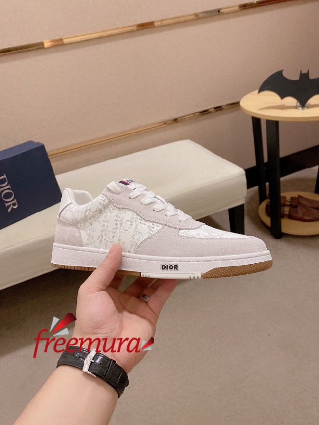 batch_14621673012080_.pic.jpg
