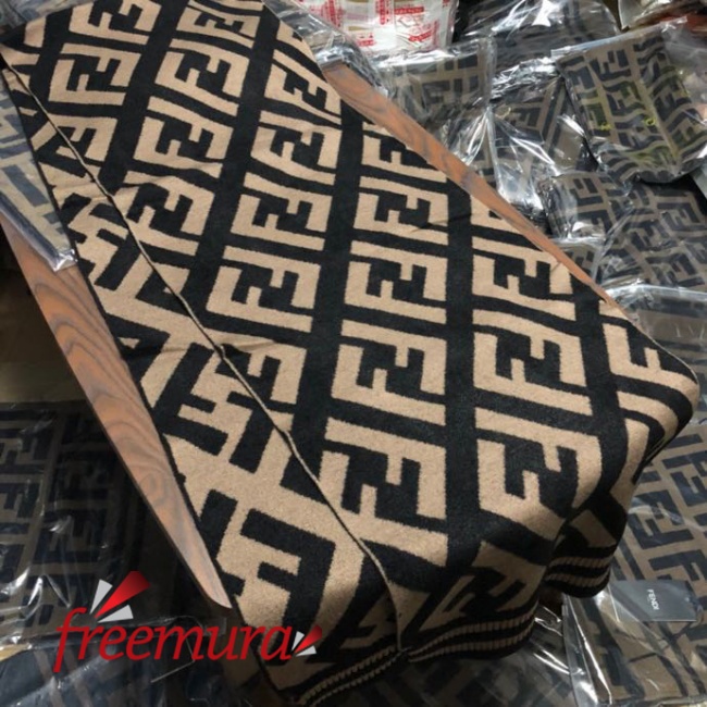 batch_77111678178497_.pic.jpg