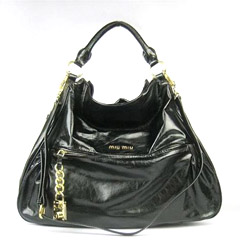 미우미우 칼프스킨 숄더백 0018 블랙