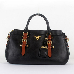 프라다 8821 블랙 YZ