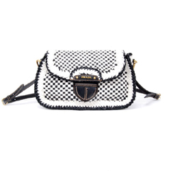 프라다 4698 화이트&블랙