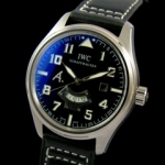 아이더블유씨 Pilot`s Watch Antoine de Saint Exupery 2008 UTC (ref.IW326104)-1