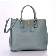 프라다 페이던트 BN2389 연블루