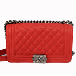 샤넬 이지 캐비어 보이백 미듐 레드