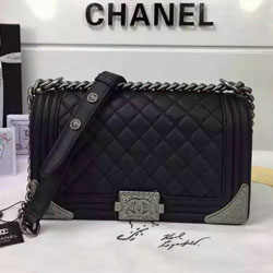 샤넬 16년 칼프스킨 보이백