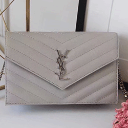  입생로랑  클래식 캐비어