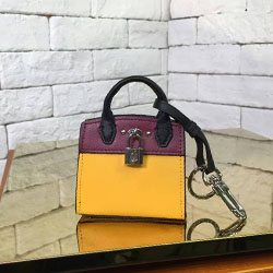 루이비통 가방고리