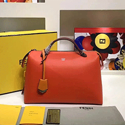 펜디 바이더웨이 버건디