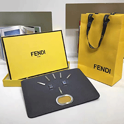 펜디 로마 페이스 가죽 클러치0078