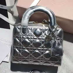 크리스찬디올 토드백