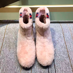 구찌 양털 앵글부츠