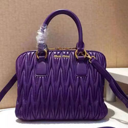 미우미우 신상 토트백  RL0097