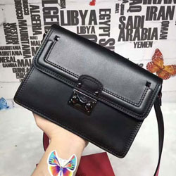 발렌티노 박스백