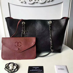 샤넬 캐비어 쇼퍼백