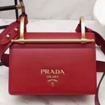 프라다  CAHIER BAG 1BD075