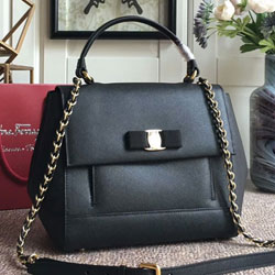 페레가모 체인플랩백