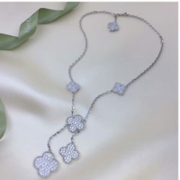 반클리프 아펠 목걸이