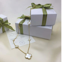 반클리프 아펠  목걸이