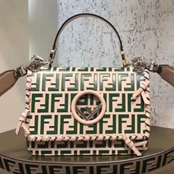 펜디 가죽 플랩백 8BT2821