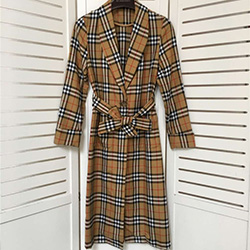 버버리 트렌치코트  B-89658