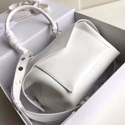  지방시 신상 가방 GV-181128