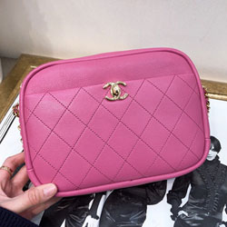 샤넬 코스메틱 케이스 190226