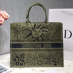 크리스찬디올 멀티컬러 자수 장식 패브릭 백 