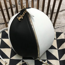 샤넬 비치 볼 미노디에르 백 190419