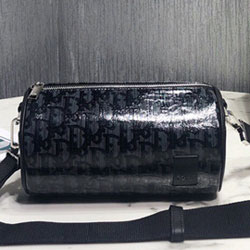 크리스찬디올  “롤러” 클러치 백 190604