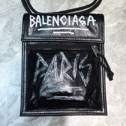 발렌시아가 크로스백 190805 