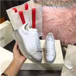 알렉산더 맥퀸 오버솔 스니커즈 남여공용 A-55896