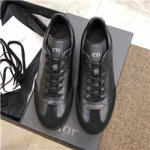 디올  D-79898
