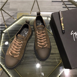 쥬세페자노티  G-5637783