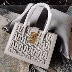 미우미우 토트&크로스백 5BA126