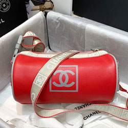 샤넬 볼링 크로스백 AS0114