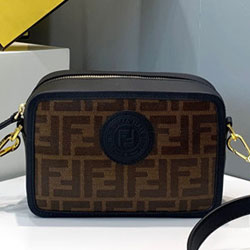 펜디 크로스백 0189as