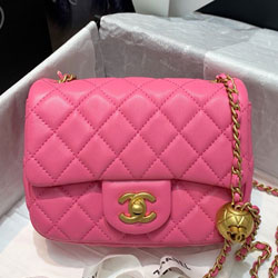 샤넬 플랩 백 AS1786