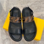 펜디 F-56745647