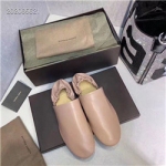 보테가  BV-54657
