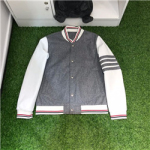 톰브라운  TB-676437