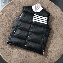 톰브라운  TB-758478