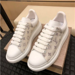 알렉산더 맥퀸 M-676454