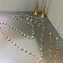 샤넬 목걸이&귀걸이 세트 CH-8466