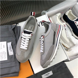 톰브라운  TB-4673673
