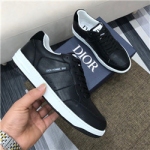 디올  D-57878